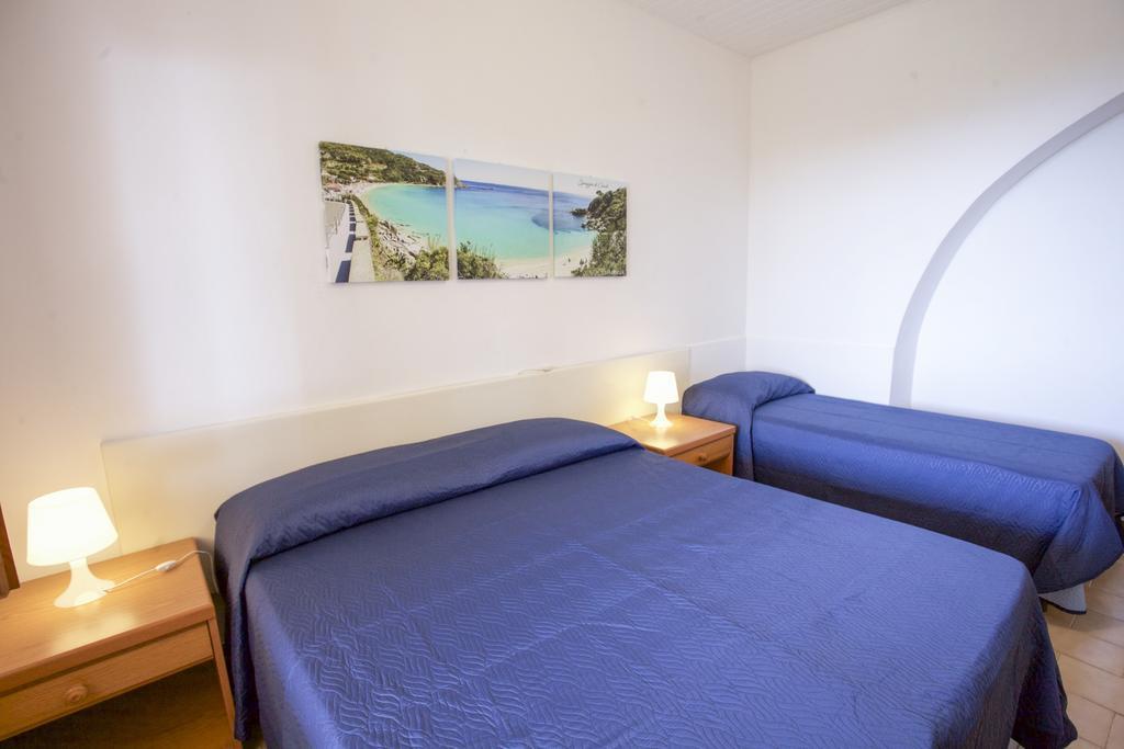 Villa Conti Residence Lacona Kültér fotó